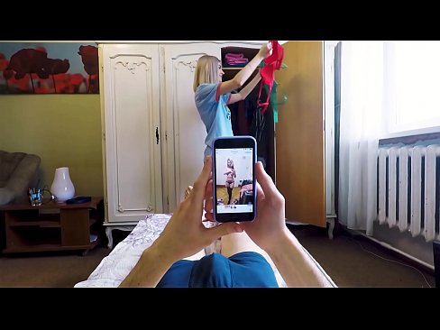❤️ A sorella hà fattu cum'è u so fratellu ghjustu prima chì a mamma tornò in casa ️ Bella porno à noi ️❤